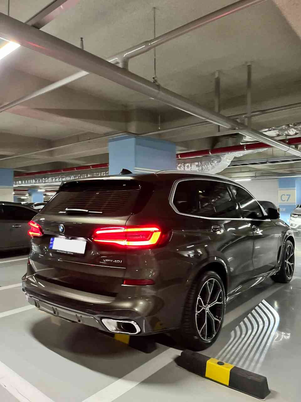 BMW X5 xDrive 40i M 스포츠 P0-0 이미지4