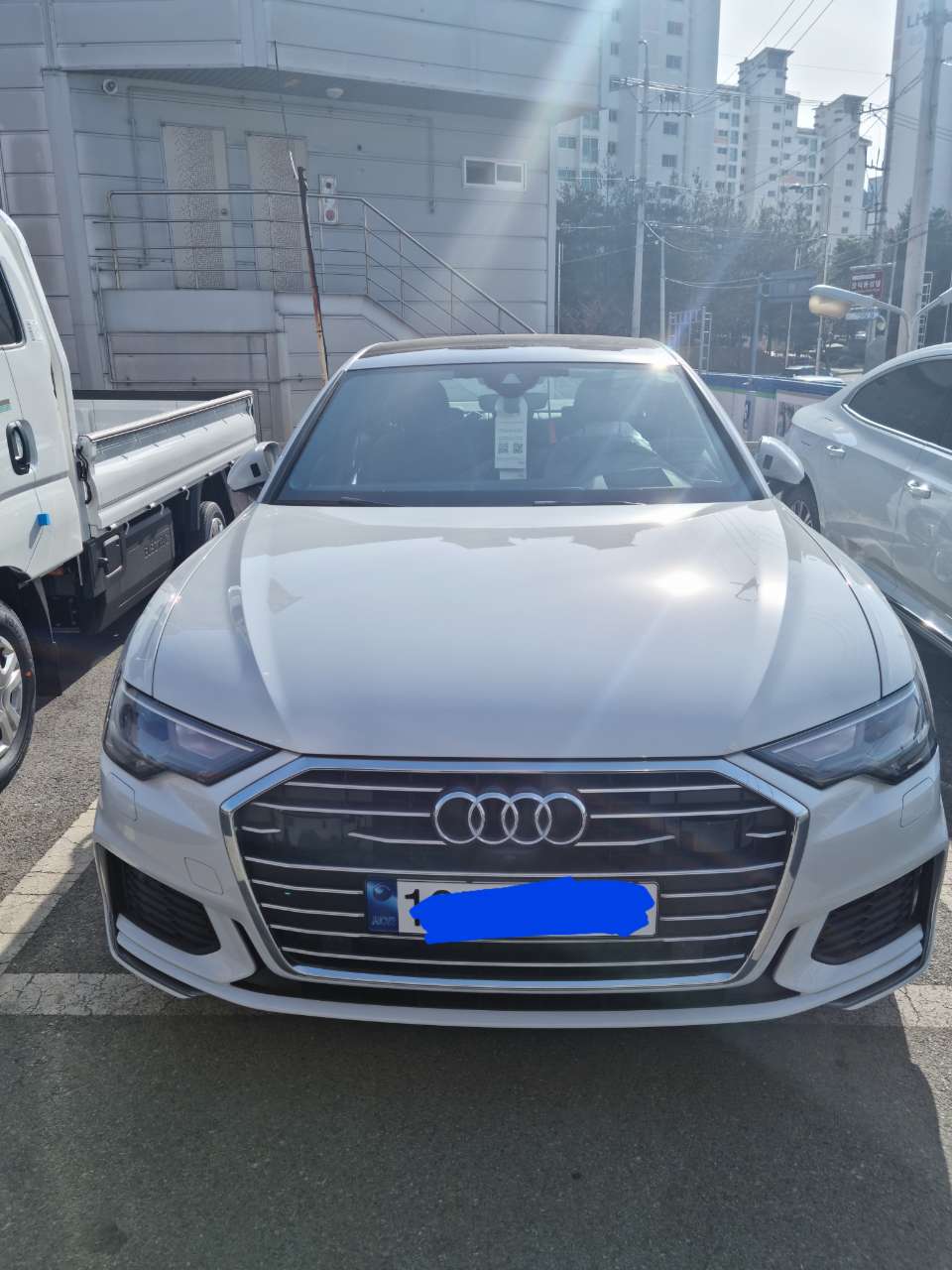 아우디 A6 40 TDI 프리미엄 [2C5+PI1] 썸네일 이미지