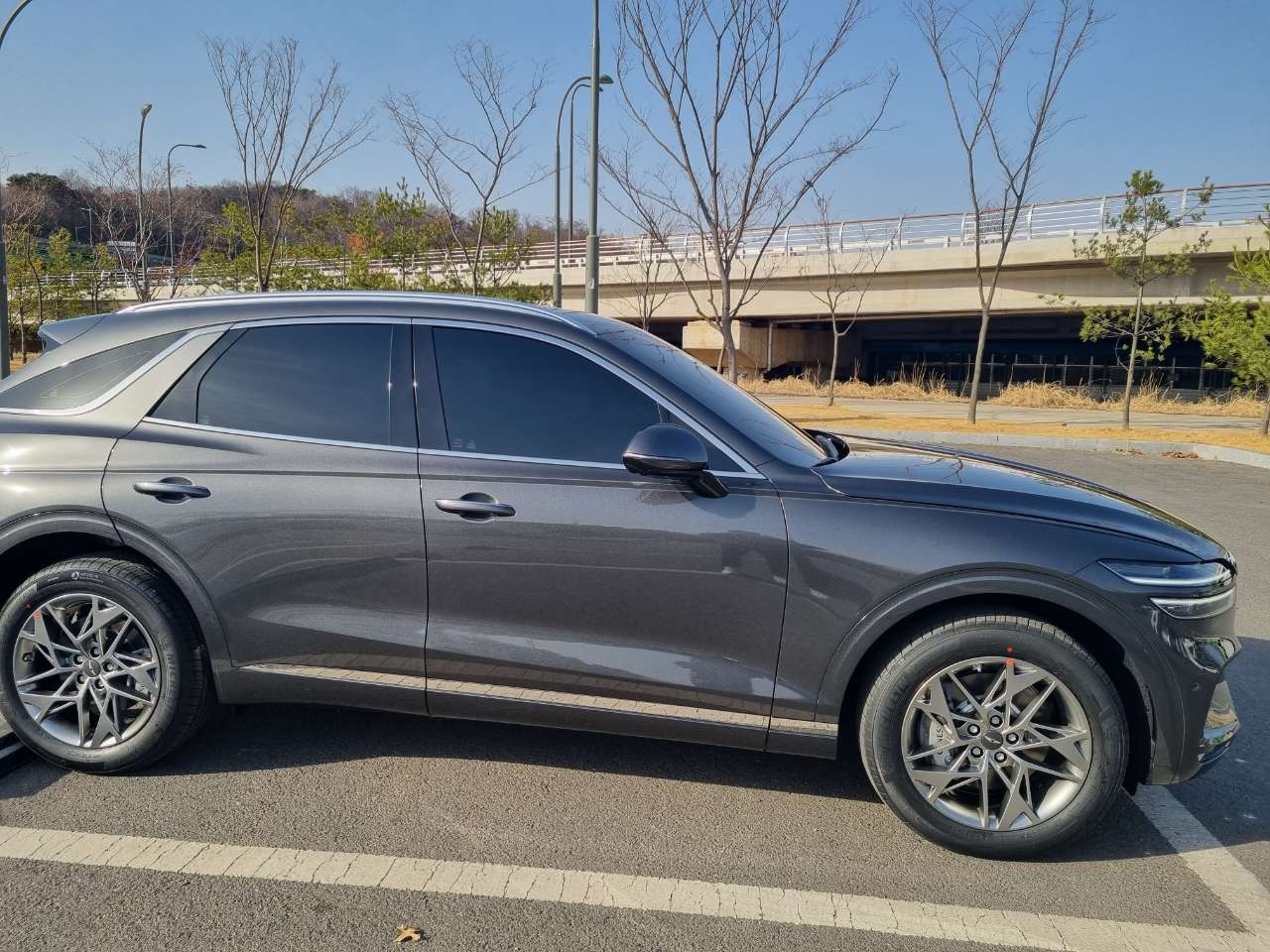 제네시스 GV70 가솔린 2.5 터보 AWD 파퓰러 I 패키지 썸네일 이미지