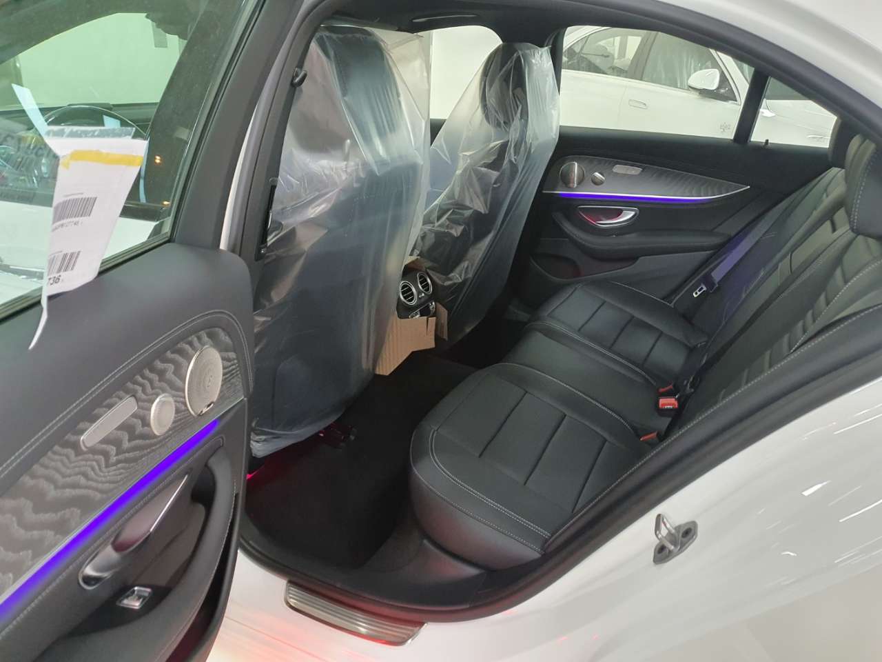 벤츠 E-클래스 E 350 4MATIC AMG 라인 게시글 썸네일