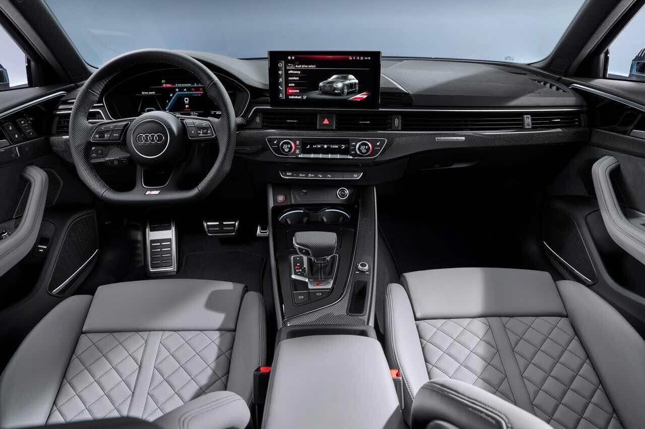 BMW M340i 덤벼?  아우디 S4 출시 이미지5