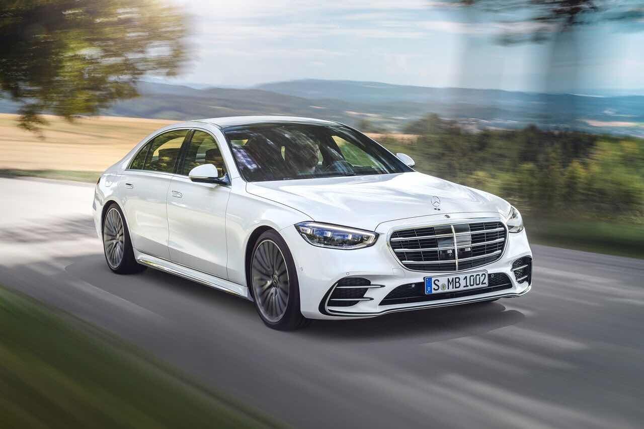 BMW 745e sDrive VS 벤츠 S450 4매틱  이미지5