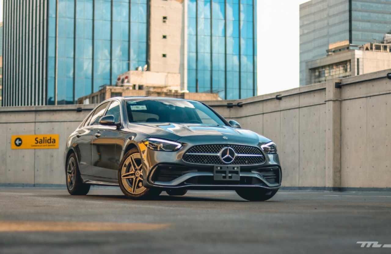 2022 벤츠 C200 AMG Line  이미지2