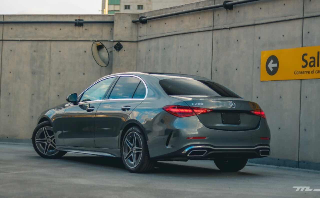 2022 벤츠 C200 AMG Line  이미지5