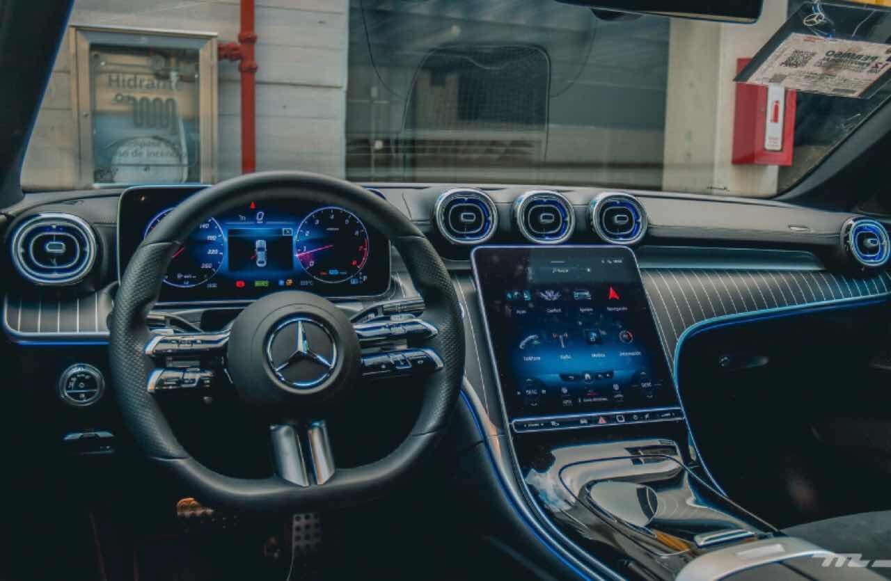 2022 벤츠 C200 AMG Line  이미지17