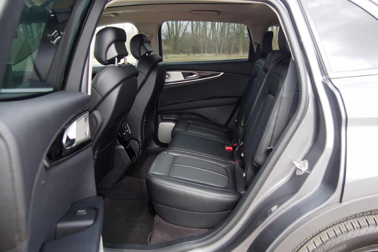 XC60, X3말고 이 차는 어떨까요?  이미지12