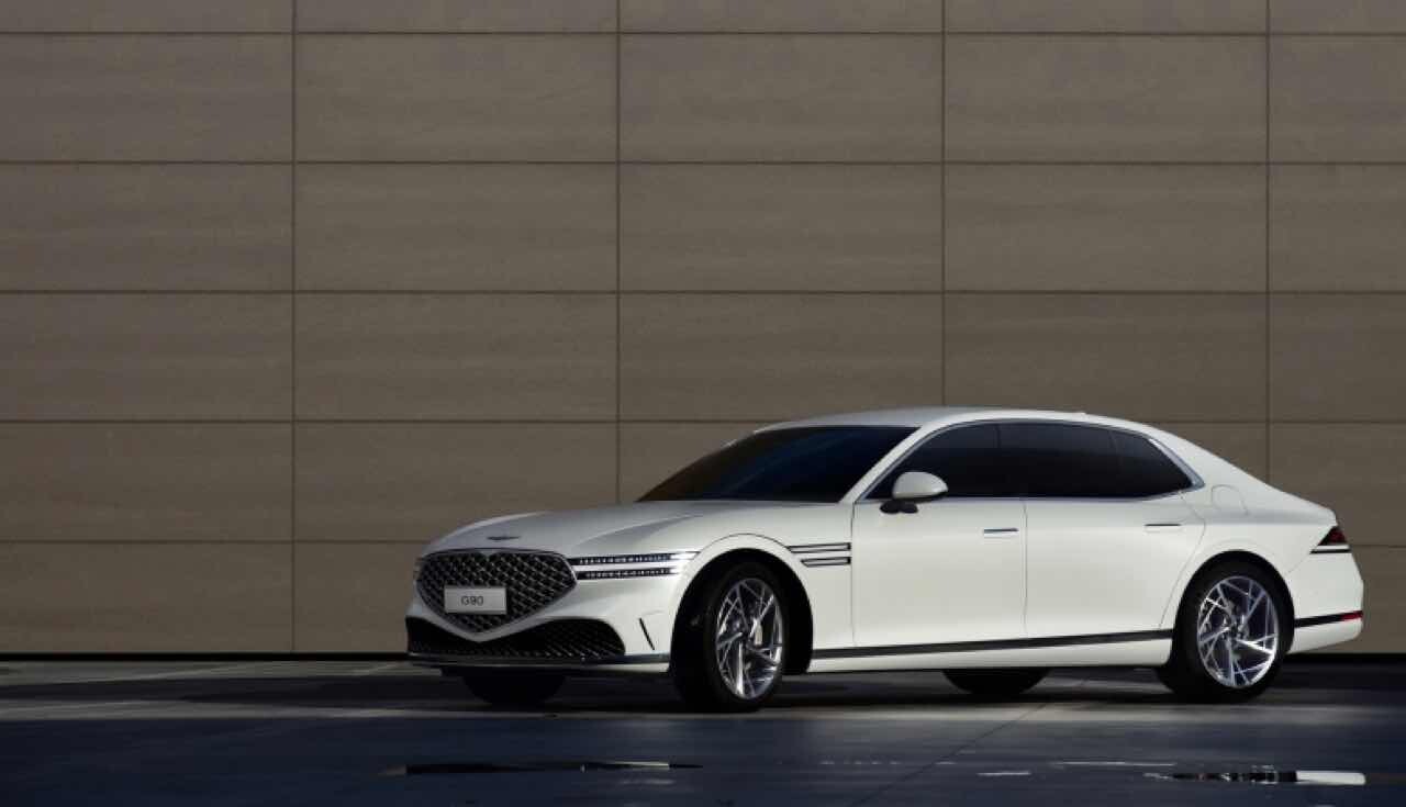 제네시스 G90 풀체인지 이미지 공개 이미지2