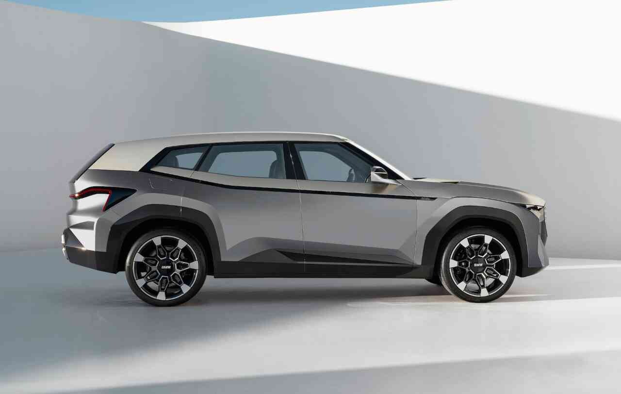 BMW의 차세대 플래그십 SUV, XM 디자인 공개 (컨셉) 이미지3