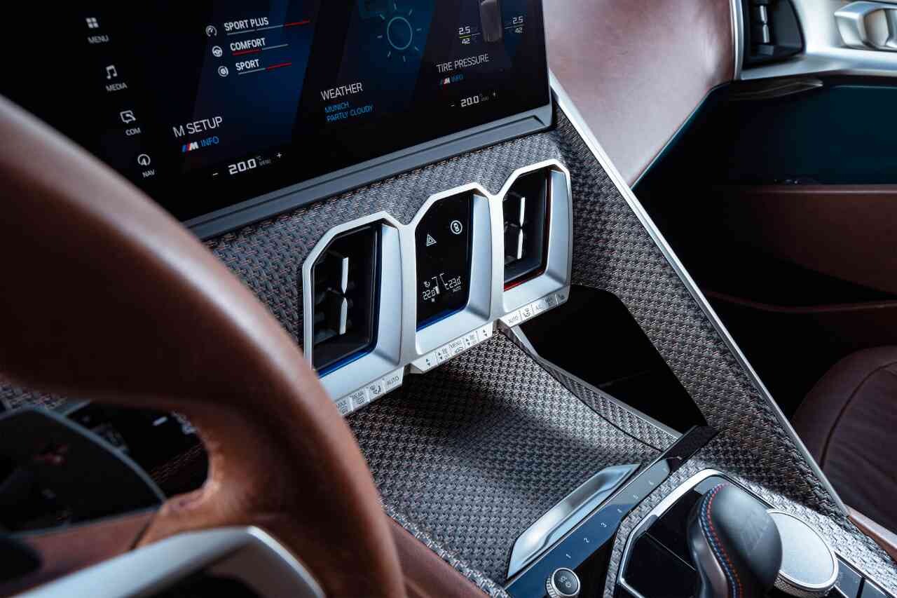 BMW의 차세대 플래그십 SUV, XM 디자인 공개 (컨셉) 이미지14