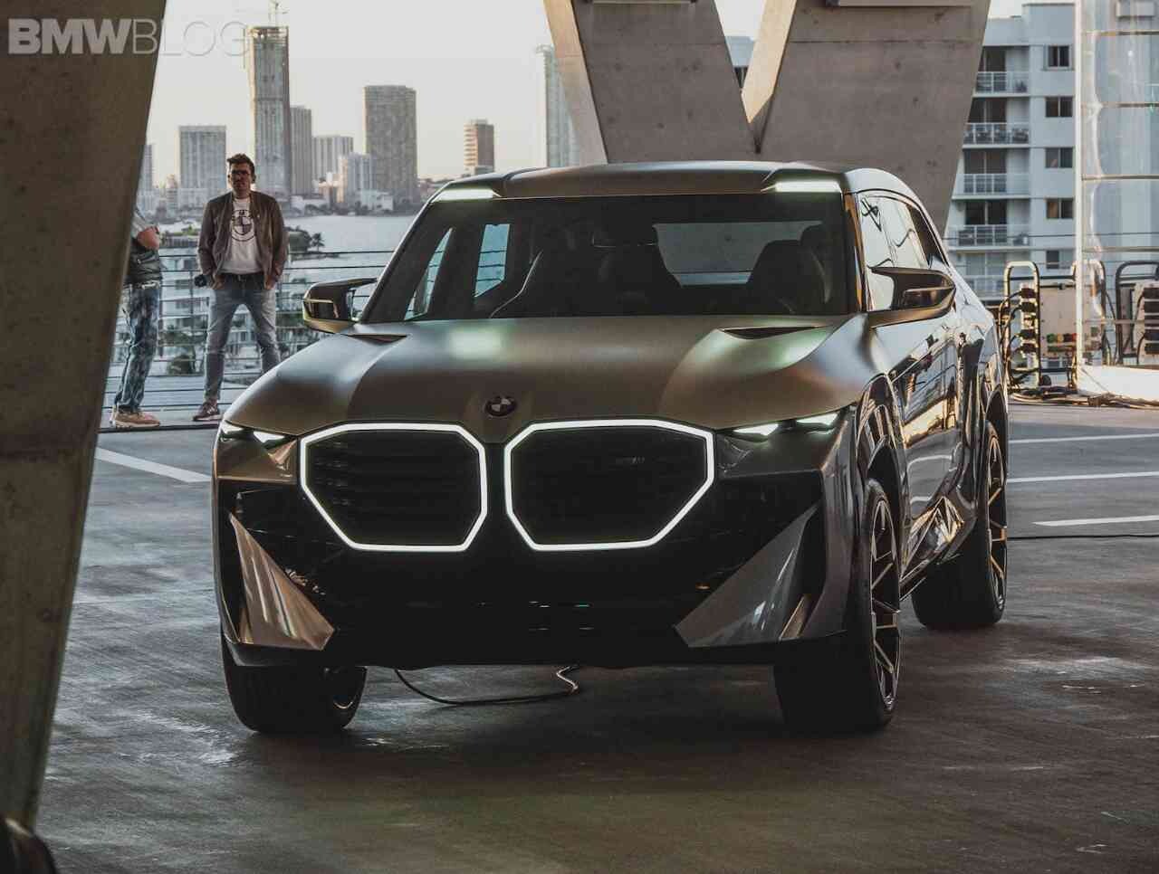 BMW의 차세대 플래그십 SUV, XM 디자인 공개 (컨셉) 이미지17