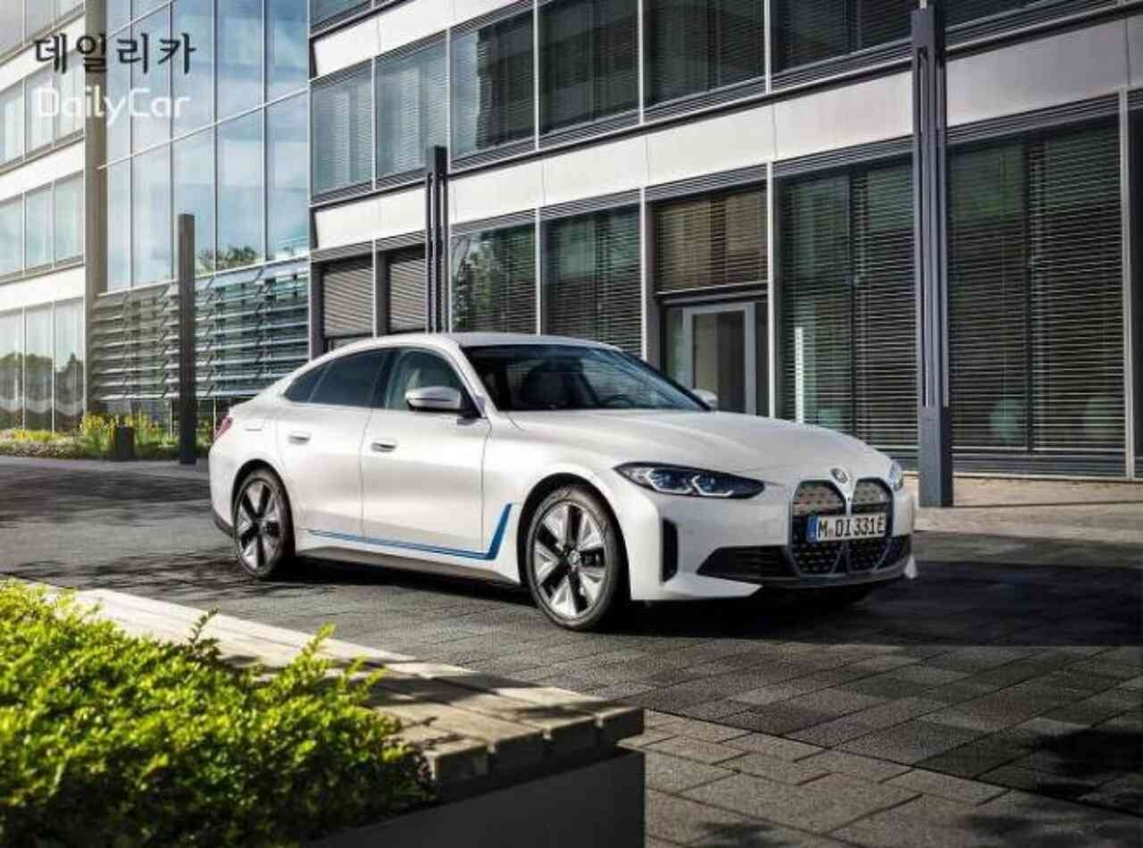 BMW iX3, 딱 1시간만에 125대 초도 물량 완판..iX·i4도 인기 폭발! 이미지2