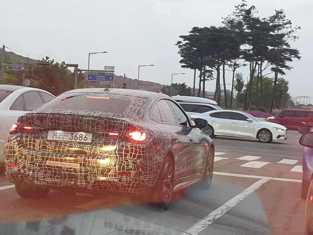 BMW i4 테스트카 한국에 들어와있네요 이미지2