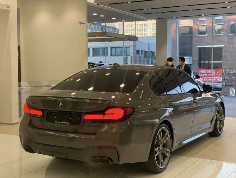2023 BMW 5시리즈 풀체인지 예상도 (충격 주의) 이미지3