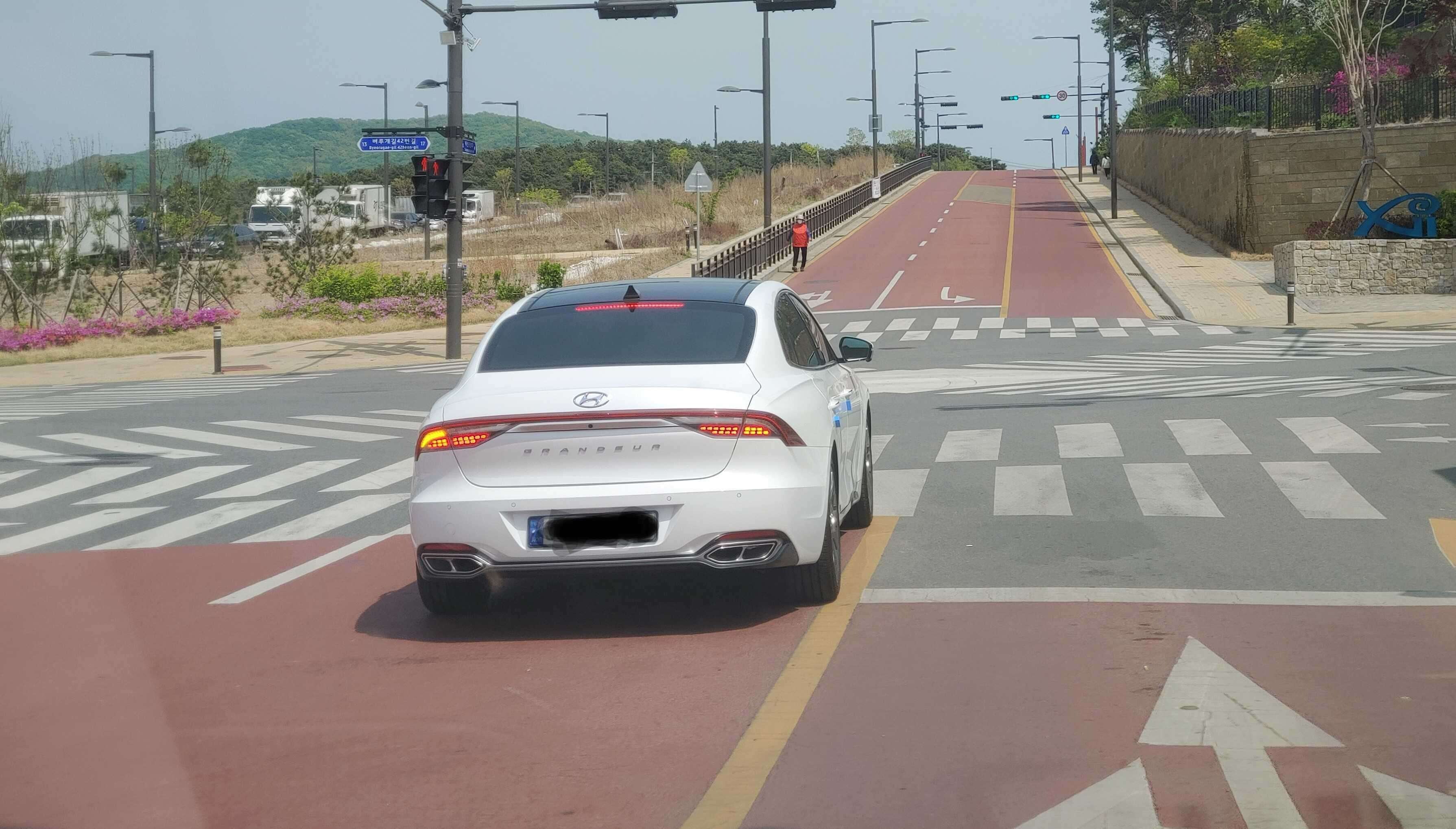 충격, 제가 뭘 본거죠? 게시글 썸네일