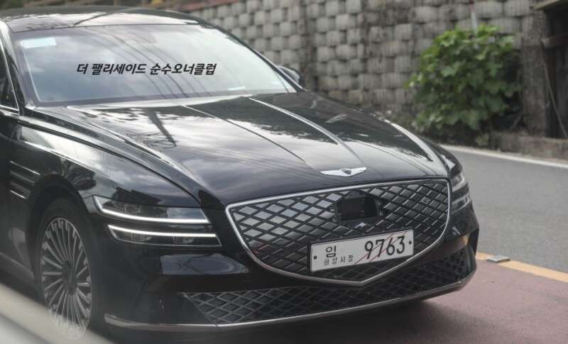 제네시스 G80e 주행 사진들  이미지1
