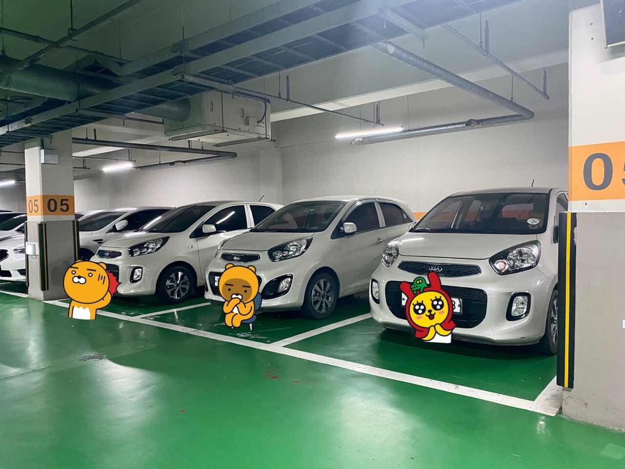 주차장 모닝 삼형제 ? ? ? 게시글 썸네일