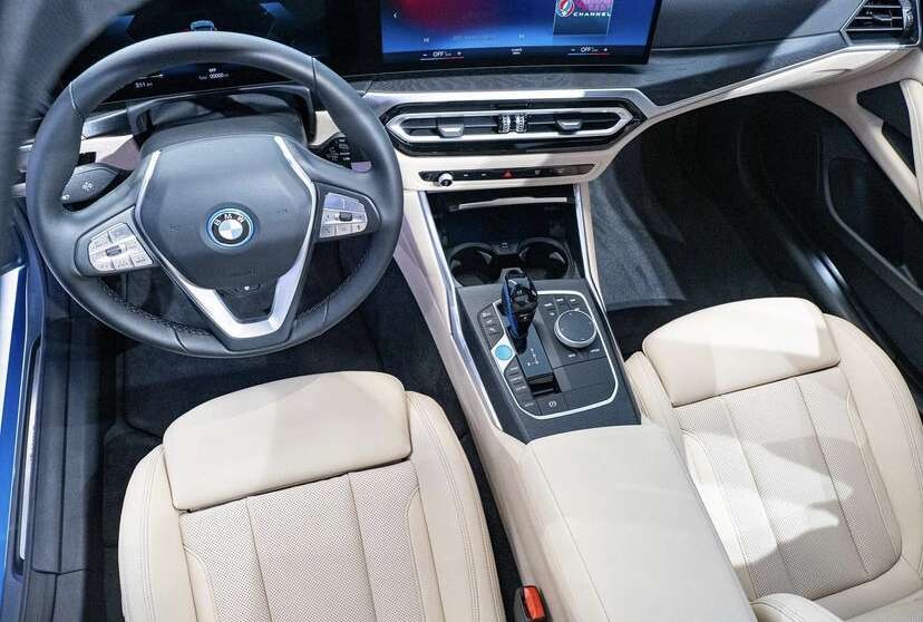 Bmw i4, i X 실물 사진  이미지6
