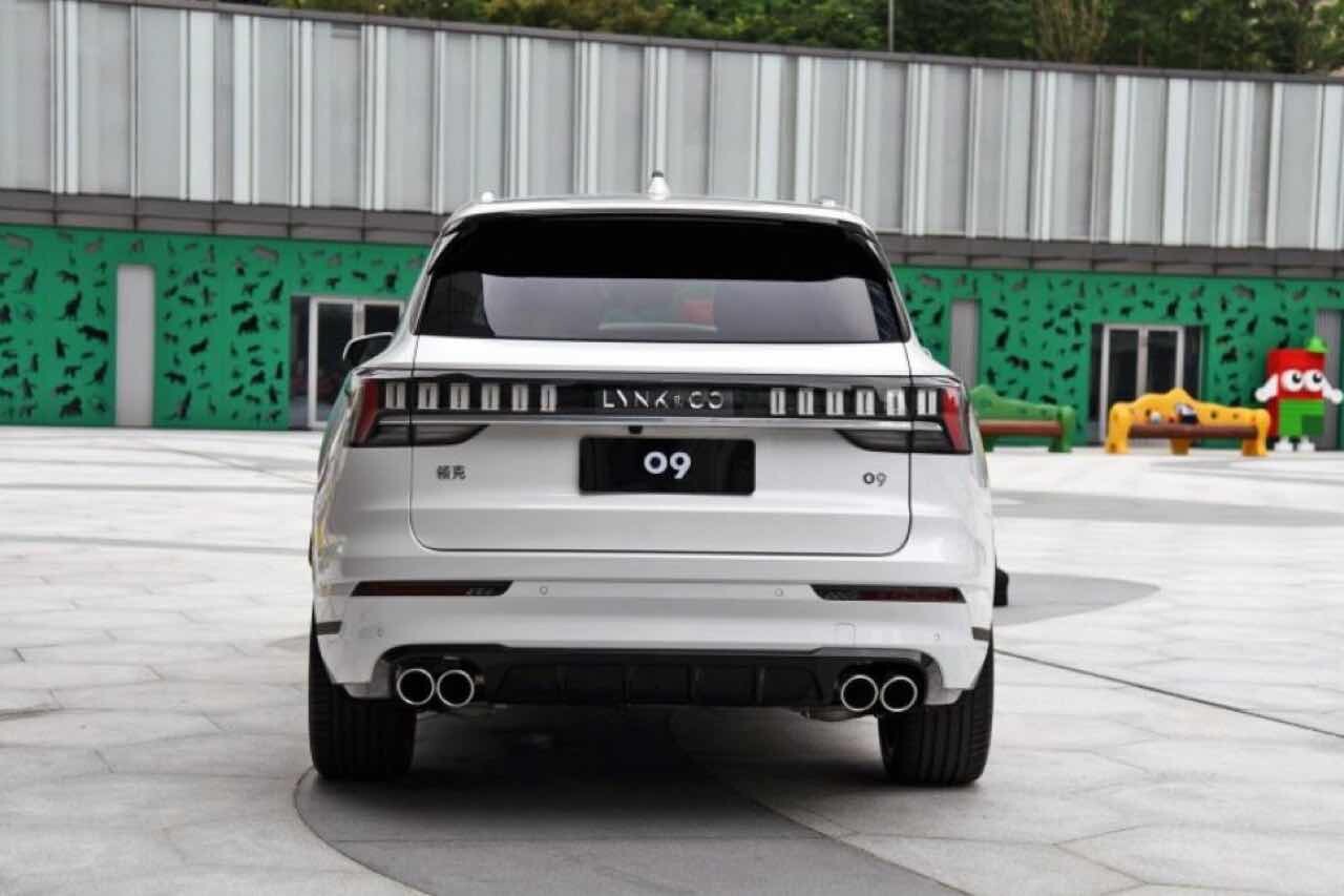5천만원대로 구입할 수 있는 볼보 XC90 이미지9