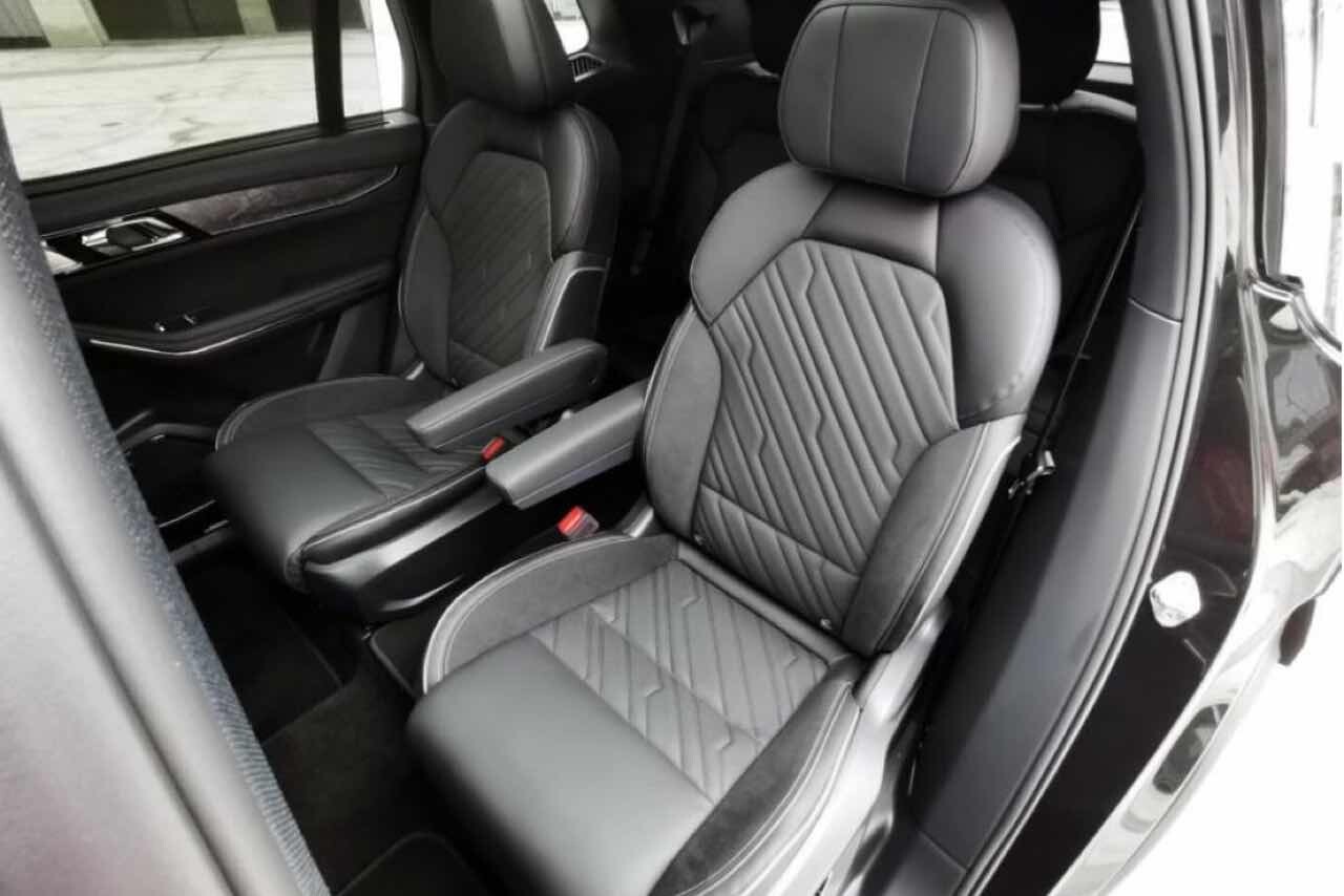 5천만원대로 구입할 수 있는 볼보 XC90 이미지19