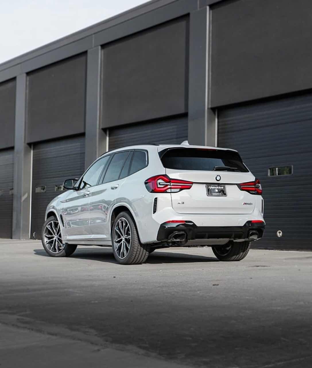 2022 BMW X3 30i & M40i  이미지1