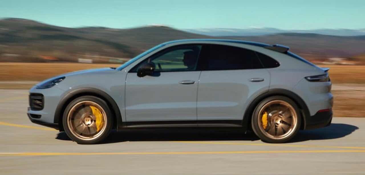Porsche—카이엔 모델별 제원 한 눈에 비교 이미지7