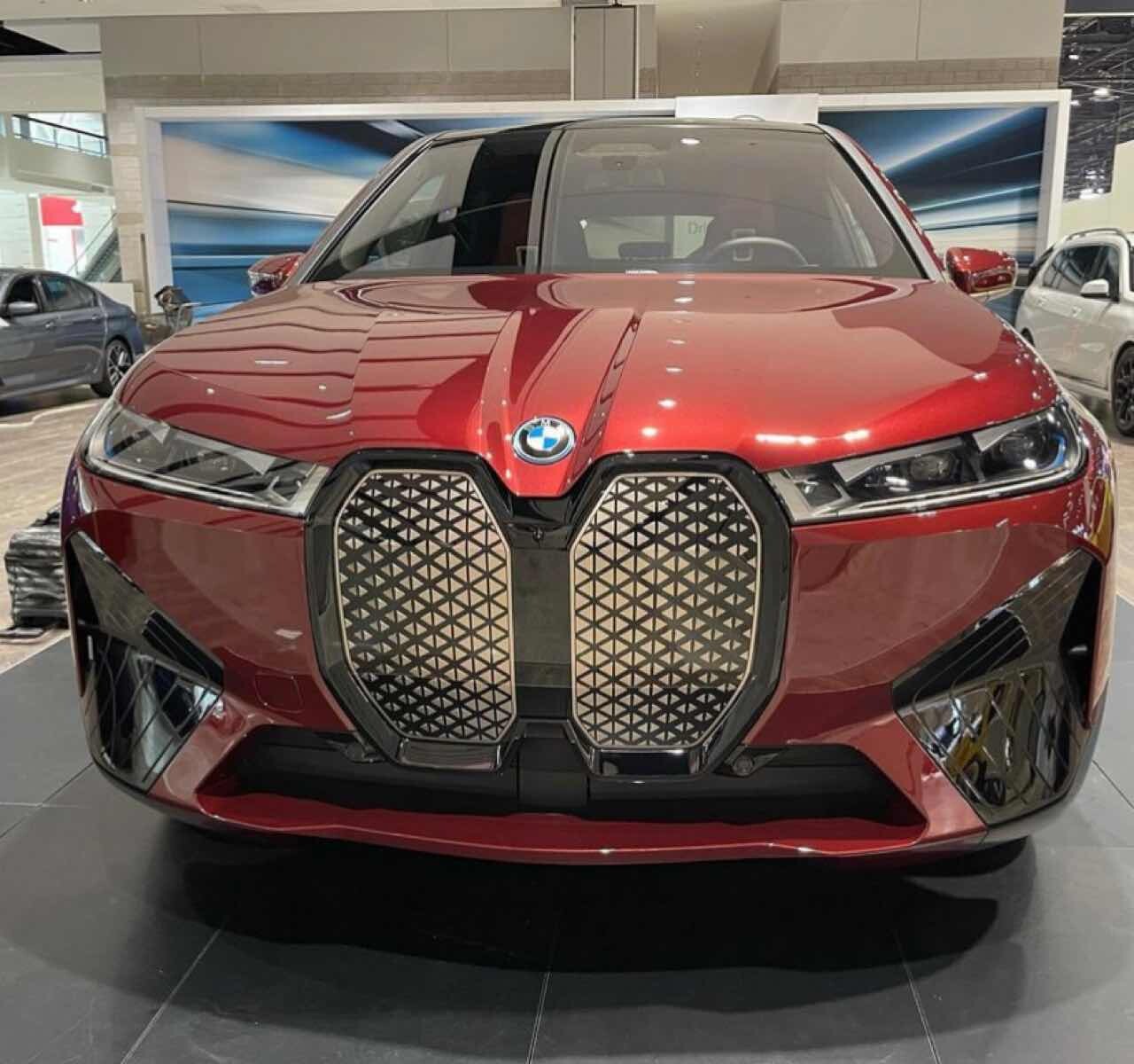 BMW iX 주행가능거리 나왔습니다. ^^  이미지1