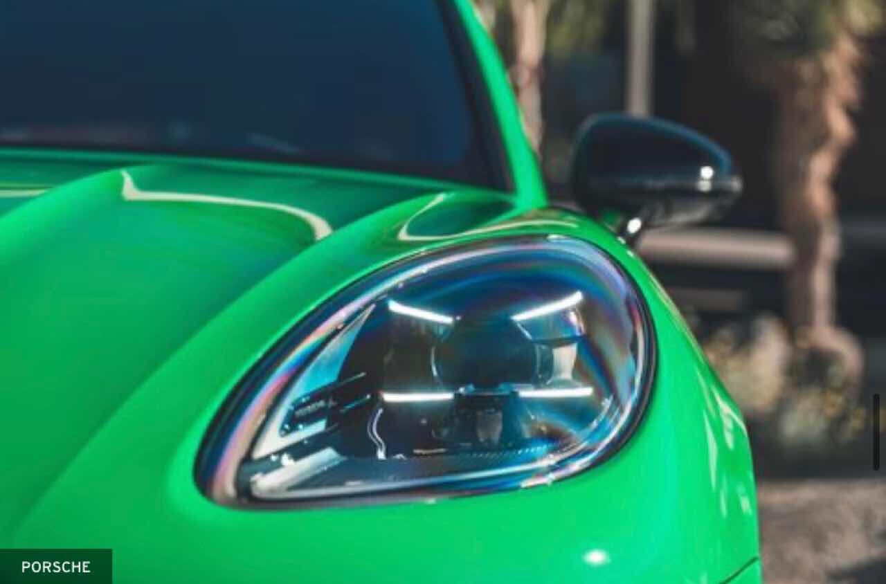 Porsche—요즘 꽂혀 있는 2022 마칸 이미지6