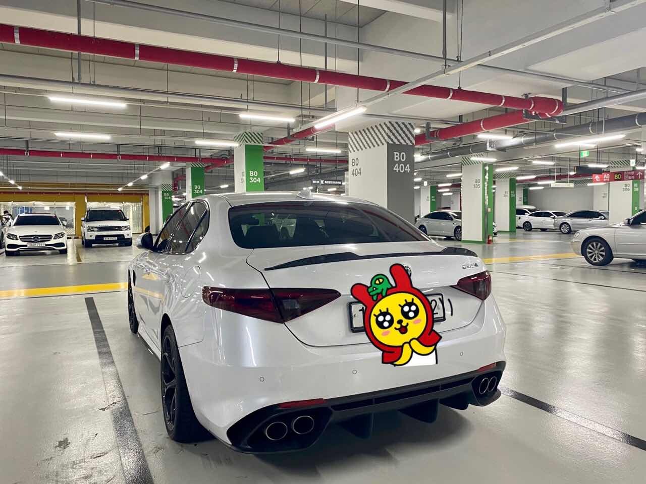 드디어 이 차 실물 영접했습니다 이미지3