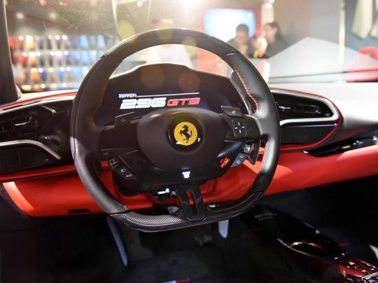 [신차 사진] 페라리 296 GTB  이미지26