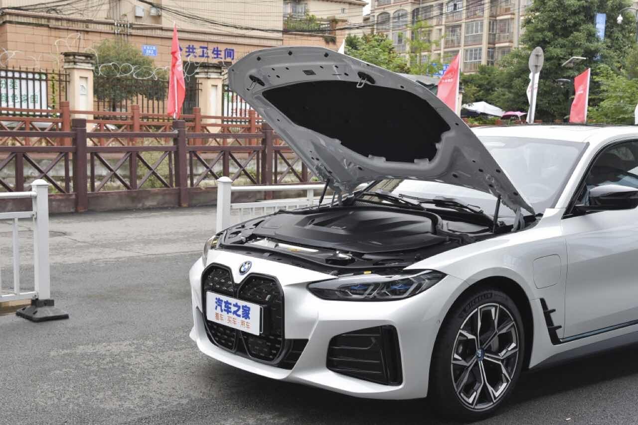 BMW i4 eDrive40 상세사진 (스압, 데이터 주의)  이미지12