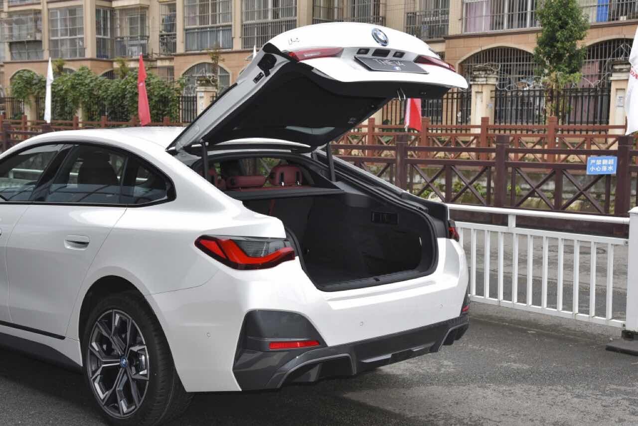 BMW i4 eDrive40 상세사진 (스압, 데이터 주의)  이미지8