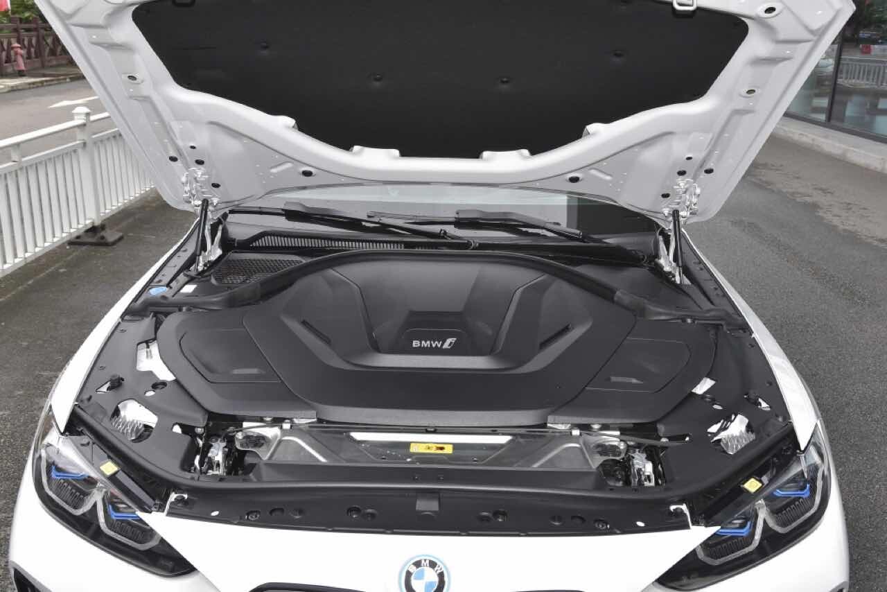 BMW i4 eDrive40 상세사진 (스압, 데이터 주의)  이미지13