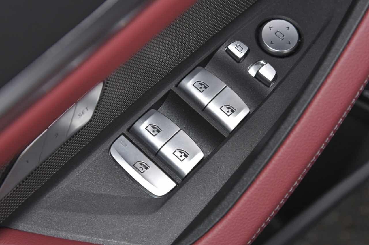 BMW i4 eDrive40 상세사진 (스압, 데이터 주의)  이미지25