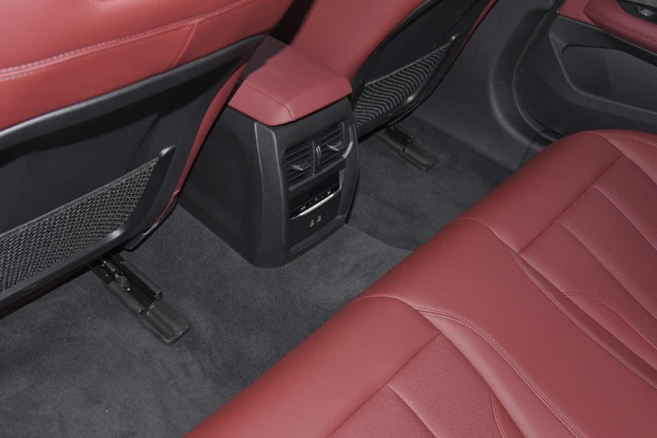 BMW i4 eDrive40 상세사진 (스압, 데이터 주의)  이미지33