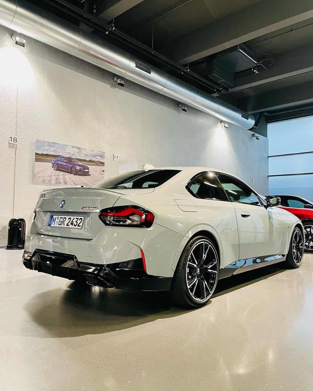 BMW M240i 실물 이미지 이미지4