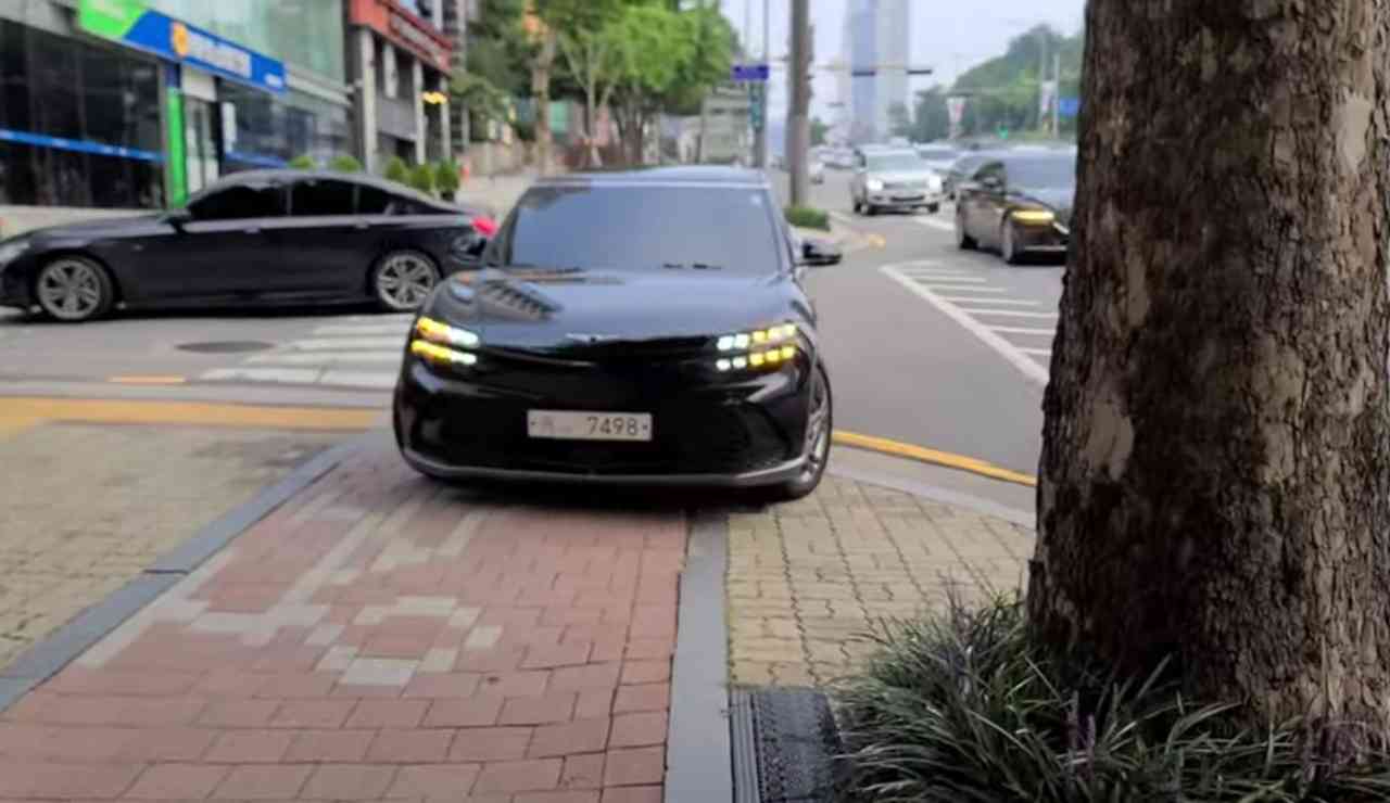 GV60 블랙 이쁘네요 게시글 썸네일