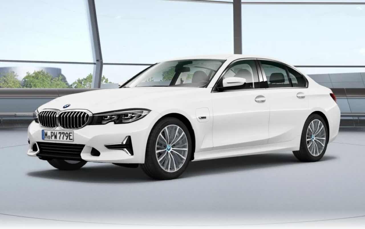 [BMW 뉴스] 320e 출시예정 게시글 썸네일