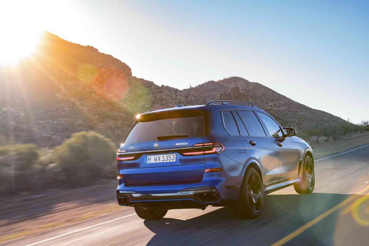 BMW X7 LCI (페이스리프트) 공개! (사진 많음)  이미지8