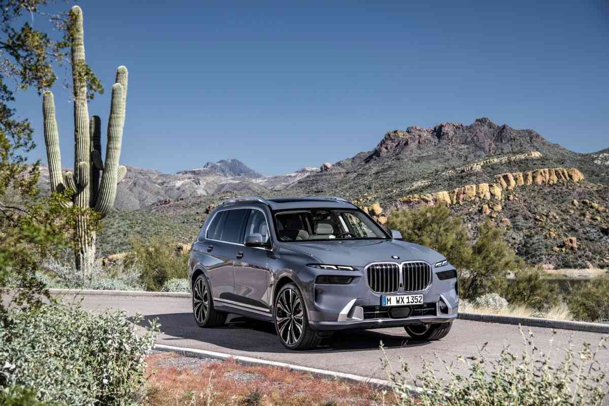 BMW X7 LCI (페이스리프트) 공개! (사진 많음)  이미지31