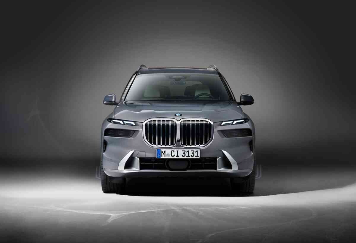 BMW X7 LCI (페이스리프트) 공개! (사진 많음)  이미지53