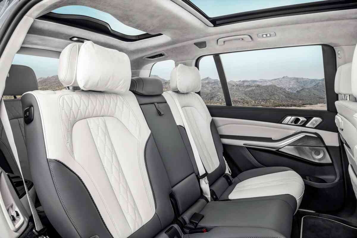 BMW X7 LCI (페이스리프트) 공개! (사진 많음)  이미지64