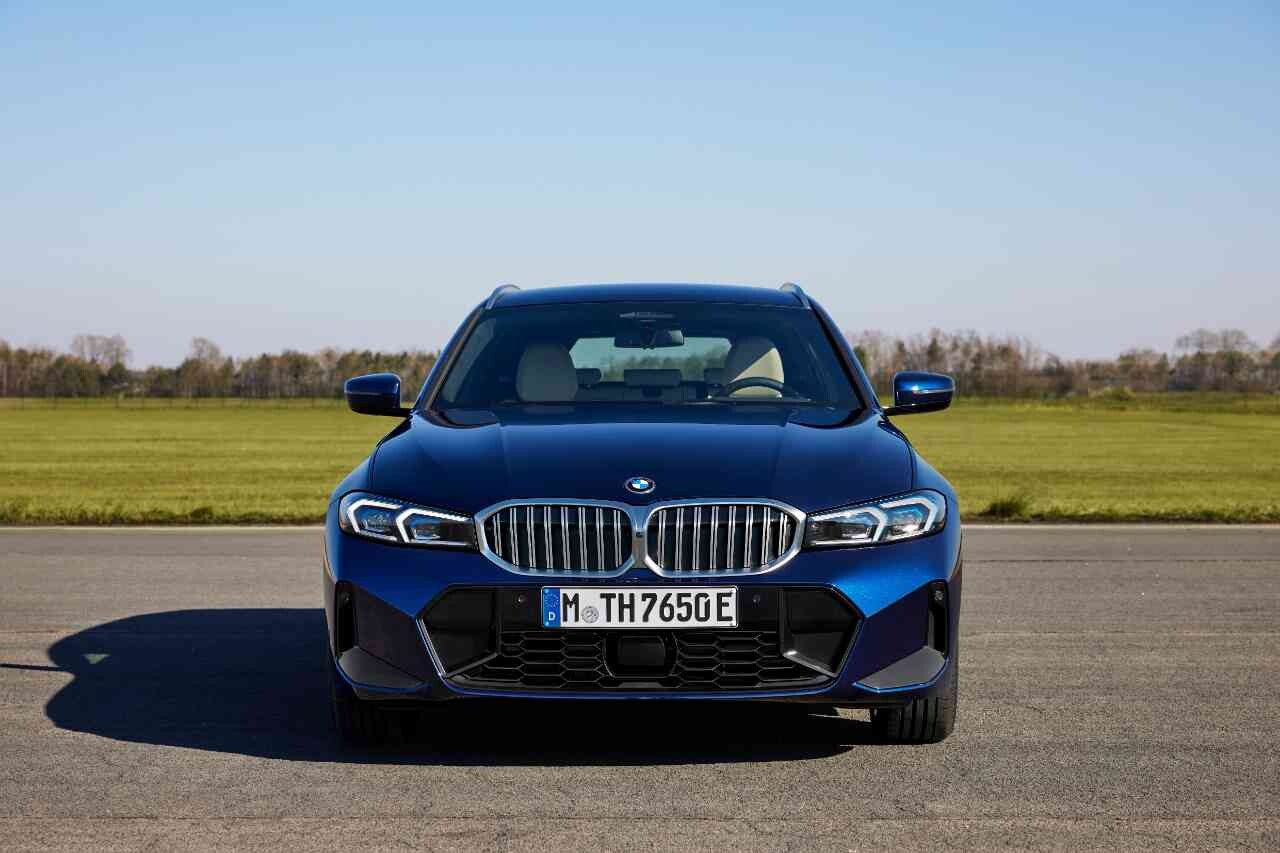 BMW 3시리즈 투어링 LCI 공개  이미지6