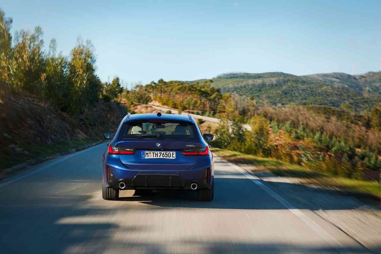 BMW 3시리즈 투어링 LCI 공개  이미지14