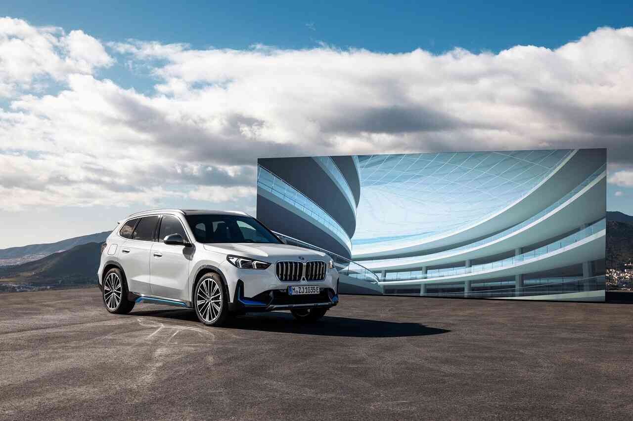 2023 BMW iX1 공개  게시글 썸네일