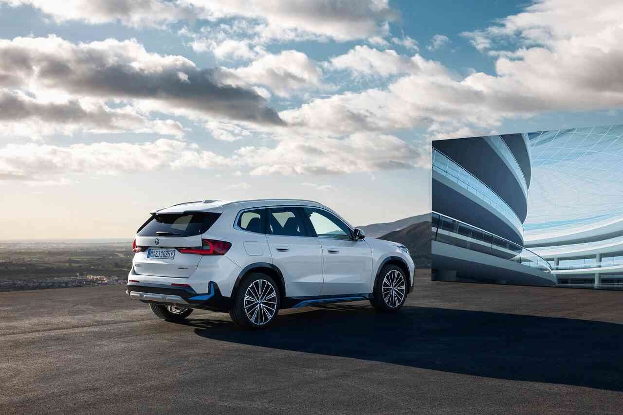 2023 BMW iX1 공개  이미지25