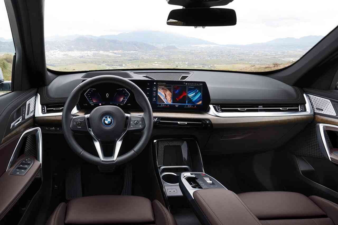 2023 BMW iX1 공개  이미지52