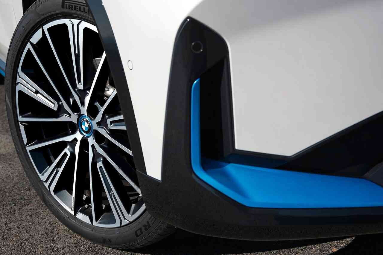 2023 BMW iX1 공개  이미지48