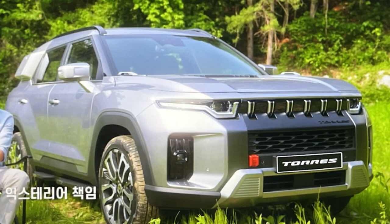 쌍용 토레스 실사 추가로 나왔네요 이미지11