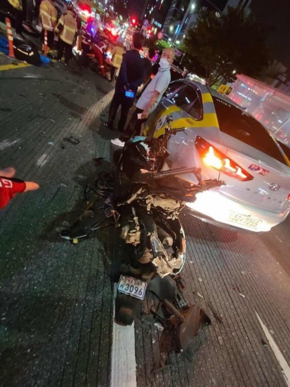 어제자 강남 언주역 10중추돌 현장사진 이미지5