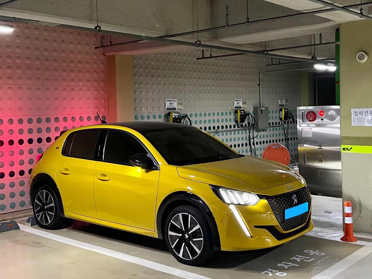 e-208 GT Line  게시글 썸네일